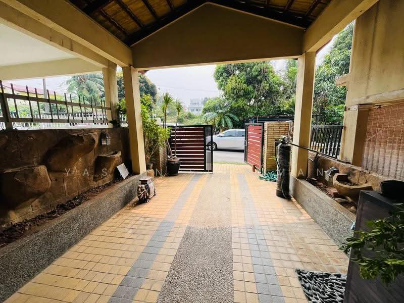 2-storey Terraced House for Sale in Batu Caves (Selangor) - Yasmin Sulaiman - Exterior - PropertyGuru.com.my