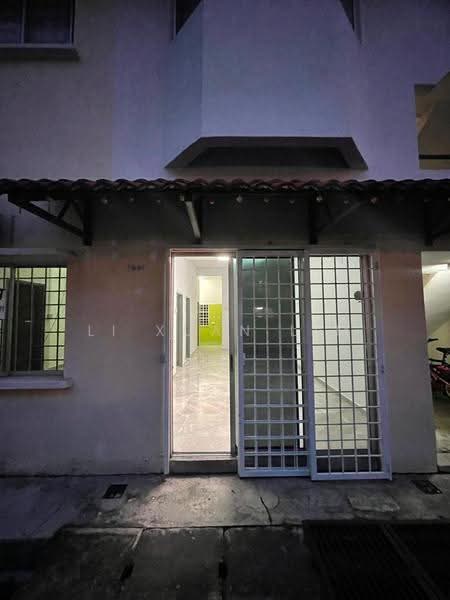 Pangsapuri untuk Dijual di Hilir Kota 1 Apartment - Li Xuan Lim - Exterior - PropertyGuru.com.my