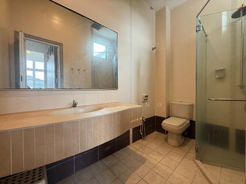 Semi-Detached House for Sale in Ayer Keroh (Melaka) - YM Chong - Bathroom - PropertyGuru.com.my