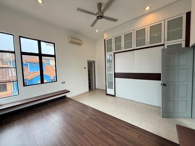 Semi-Detached House for Sale in Ayer Keroh (Melaka) - YM Chong - Bedroom - PropertyGuru.com.my