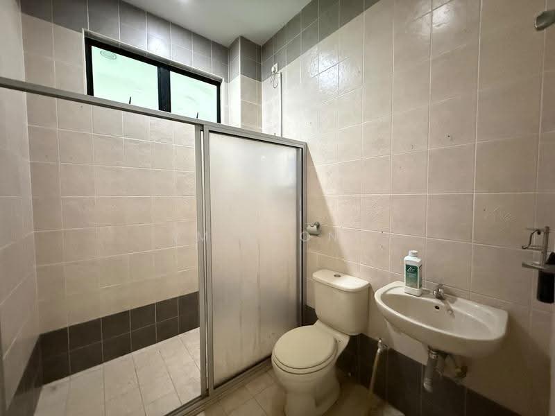 Semi-Detached House for Sale in Ayer Keroh (Melaka) - YM Chong - Bathroom - PropertyGuru.com.my