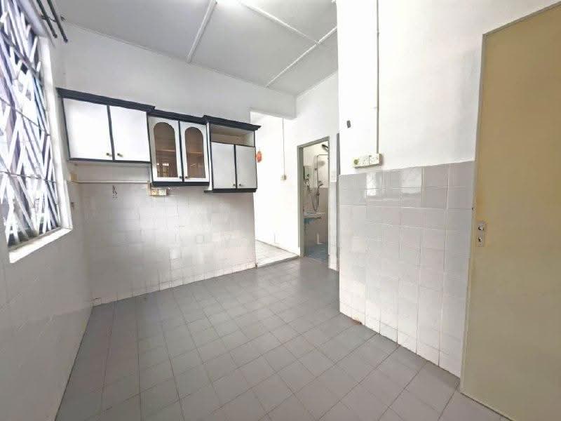 Rumah Teres 1-Tingkat untuk Dijual di Taman Johor Jaya (Johor Bahru) - Jovel Lim - Kitchen - PropertyGuru.com.my