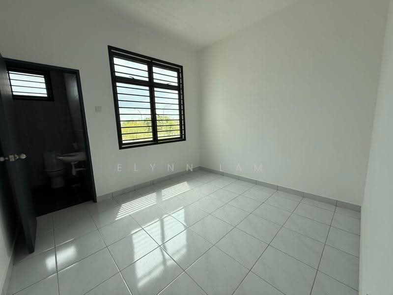 2-storey Terraced House for Sale in Johor Bahru (Johor) - Elynn Lam - Bathroom - PropertyGuru.com.my