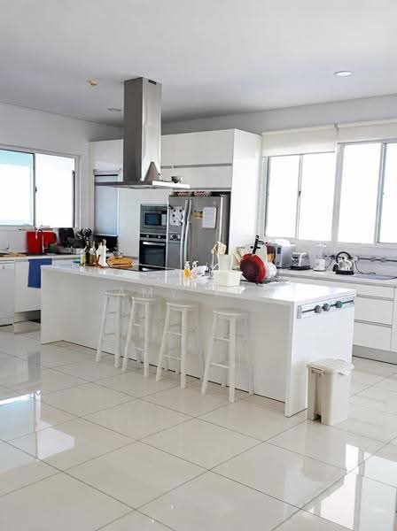 Kondominium untuk Dijual di Residence 21 - Amy Tan - Kitchen - PropertyGuru.com.my
