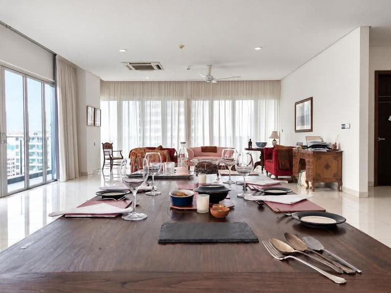 Kondominium untuk Dijual di Residence 21 - Amy Tan - Living Room - PropertyGuru.com.my
