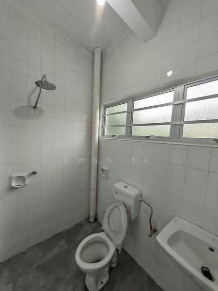 Semi-Detached House for Sale in Sungai Petani (Kedah) - Kwan KF - Bathroom - PropertyGuru.com.my