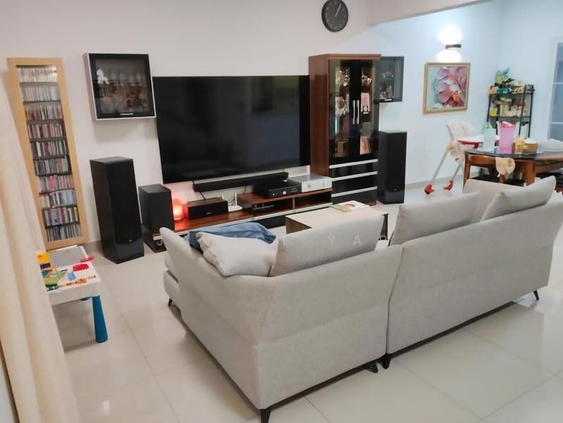 2-storey Terraced House for Sale in Banting (Selangor) - Janice Yap - Living Room - PropertyGuru.com.my