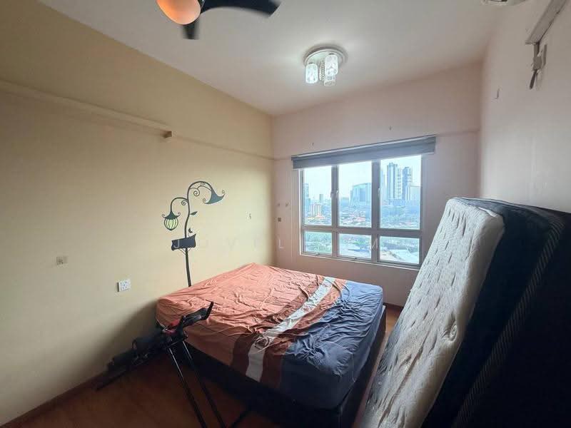 Apartment for Sale at Zennith Suites (Pangsapuri Kebun Teh) - Jovel Lim - Bedroom - PropertyGuru.com.my
