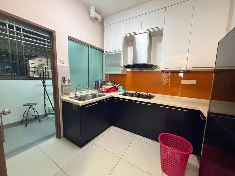 Apartment for Sale at Zennith Suites (Pangsapuri Kebun Teh) - Jovel Lim - Kitchen - PropertyGuru.com.my