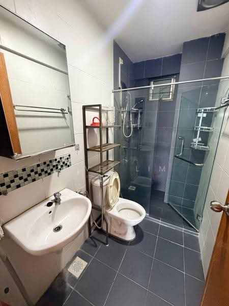 Apartment for Sale at Zennith Suites (Pangsapuri Kebun Teh) - Jovel Lim - Bathroom - PropertyGuru.com.my