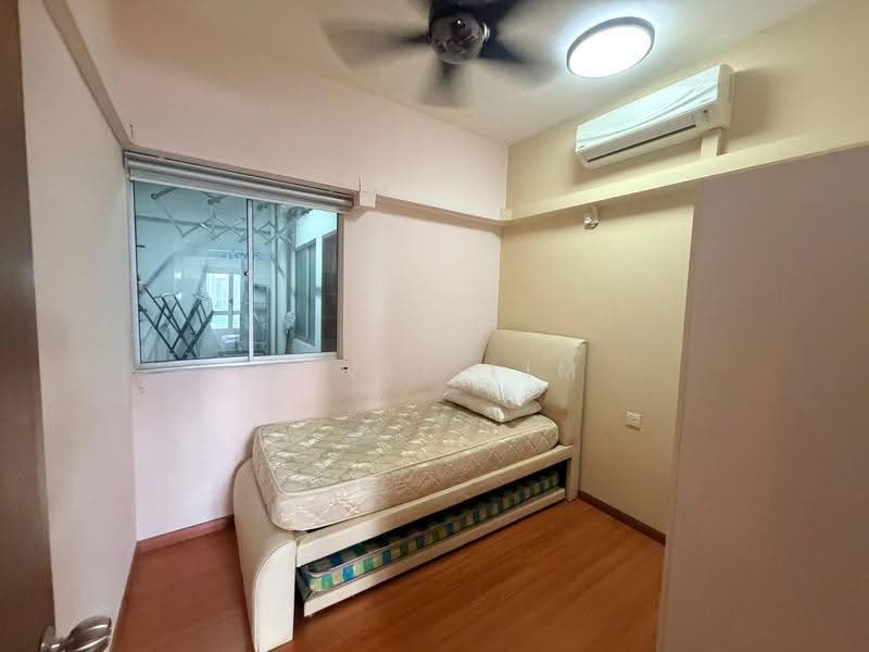 Apartment for Sale at Zennith Suites (Pangsapuri Kebun Teh) - Jovel Lim - Bedroom - PropertyGuru.com.my