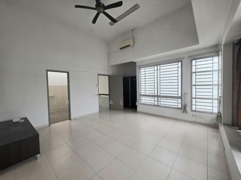 2-storey Terraced House for Sale in Setia Tropika (Johor Bahru) - Crystal Kong - Living Room - PropertyGuru.com.my