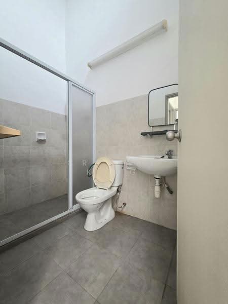 2-storey Terraced House for Sale in Setia Tropika (Johor Bahru) - Crystal Kong - Bathroom - PropertyGuru.com.my