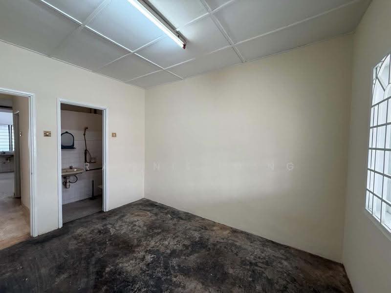 1-storey Terraced House for Sale in Bandar Sri Damansara (Selangor) - Rainnie Th’ng - Interior - PropertyGuru.com.my
