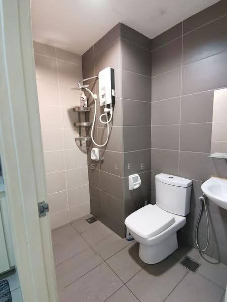 Kediaman Servis untuk Disewa di 3 Elements - BS Lee - Bathroom - PropertyGuru.com.my