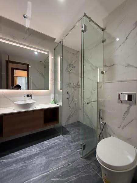 Kediaman Servis untuk Disewa di Core Residence @ TRX - Kylie Chen - Bathroom - PropertyGuru.com.my