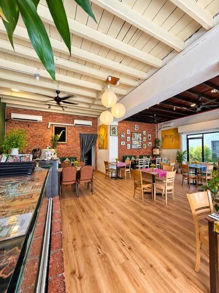 Kedai untuk Dijual di George Town (Penang) - Serena Tan - Interior - PropertyGuru.com.my