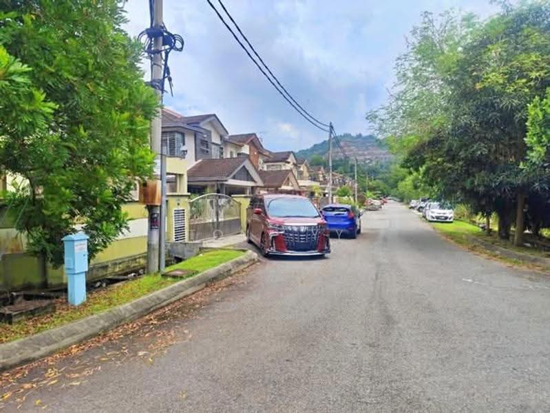 Bungalow House untuk Dijual di Taman Jelok Impian (Kajang) - Tony YY - Exterior - PropertyGuru.com.my