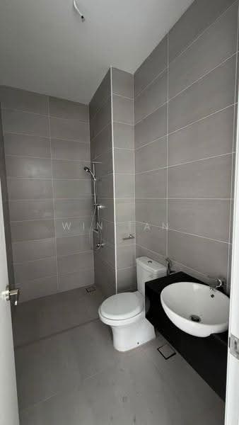 Rumah Berkembar untuk Dijual di Taman Ekoflora (Johor Bahru) - Win Tan - Bathroom - PropertyGuru.com.my