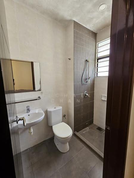 Rumah Teres untuk Dijual di Bandar Puteri Puchong (Puchong) - Michael Chan - Bathroom - PropertyGuru.com.my