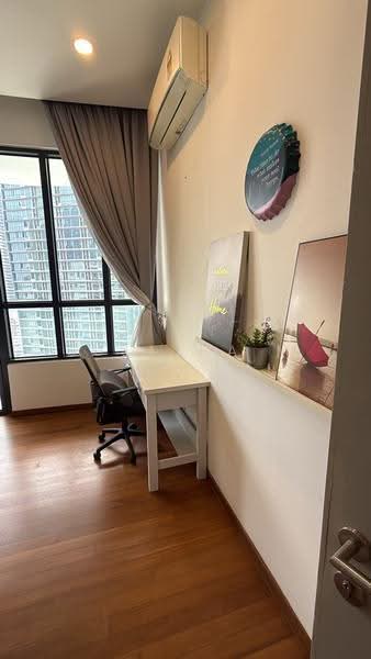 Service Residence for Rent at KL Gateway Premium Residences - Sujatha M - Study - PropertyGuru.com.my