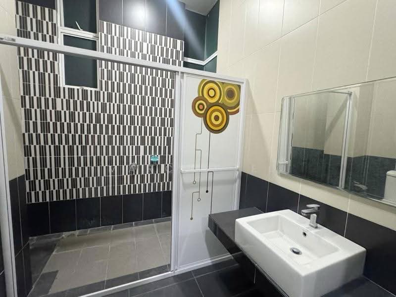 Rumah Teres 2.5-Tingkat untuk Disewa di Dolomite Templer (Rawang) - Marcus Lee - Bathroom - PropertyGuru.com.my