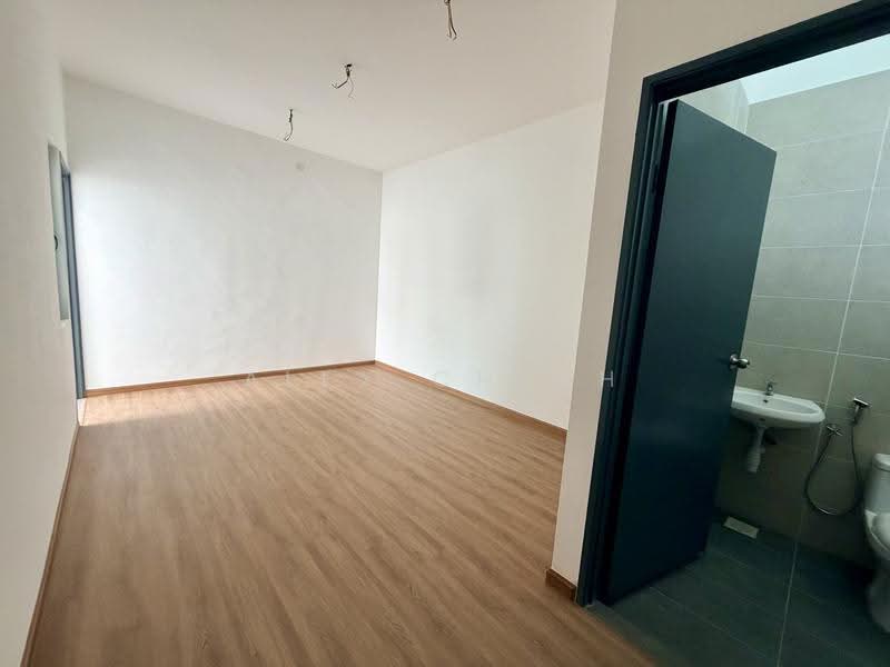 Rumah Kluster untuk Dijual di Taman Lapangan Jaya (Ipoh) - Alex Cheah - 4th Room Ensuite - PropertyGuru.com.my