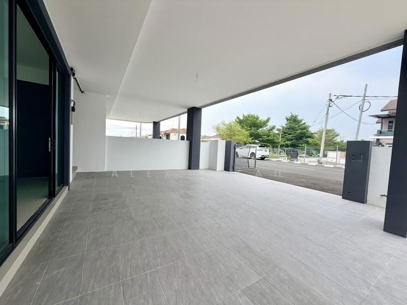 Rumah Kluster untuk Dijual di Taman Lapangan Jaya (Ipoh) - Alex Cheah - Car Poarch - PropertyGuru.com.my