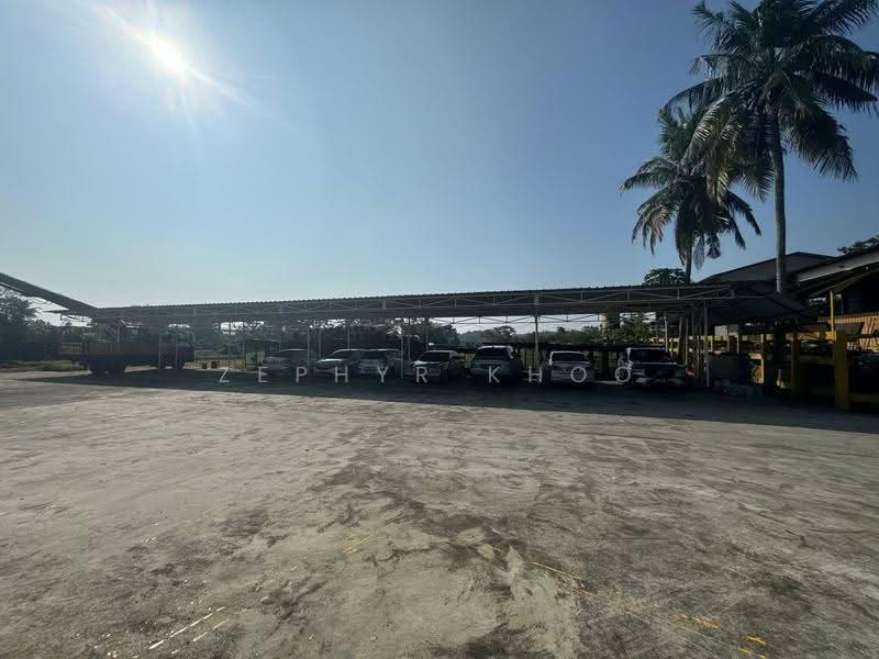 Factory for Sale in Kempas (Johor Bahru) - Zephyr Khoo - Car Park - PropertyGuru.com.my
