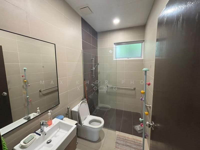 Bungalow House for Rent in Setia Eco Park (Setia Alam) - Max Khor Phor xiong - Bathroom - PropertyGuru.com.my
