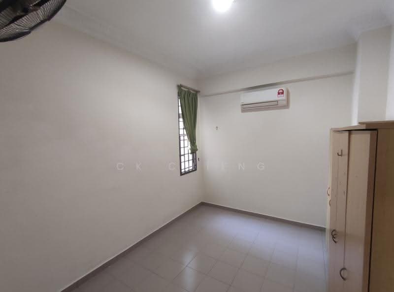 Condominium for Sale at Ridzuan Condominium - CK Chieng - Interior - PropertyGuru.com.my