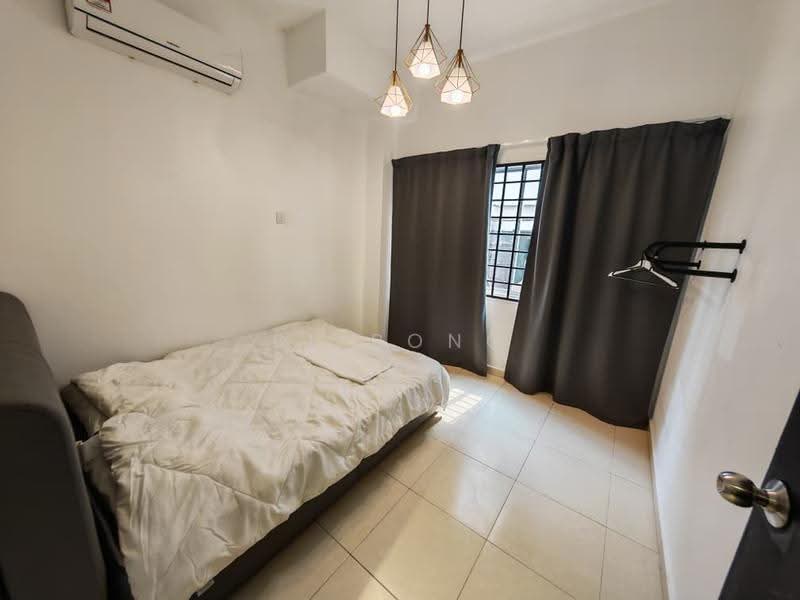 Rumah Bandar untuk Dijual di Taman Bukit Cheng (Cheng) - BL Bong - PropertyGuru.com.my