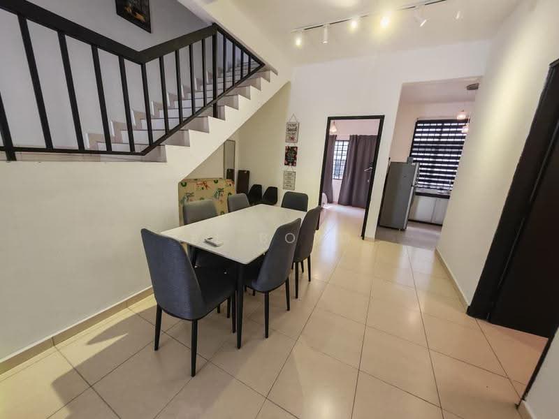 Rumah Bandar untuk Dijual di Taman Bukit Cheng (Cheng) - BL Bong - PropertyGuru.com.my