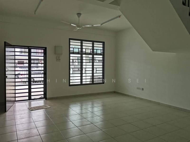 Semi-Detached House for Sale in Durian Tunggal (Melaka) - Ching Linn Sei - Living Room - PropertyGuru.com.my