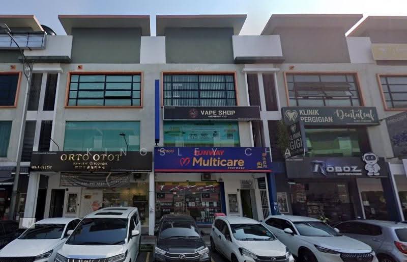 Shop for Sale in Vista Valley (Semenyih) - Kingsley Chai - Exterior - PropertyGuru.com.my