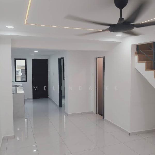 Rumah Teres 2-Tingkat untuk Dijual di Taman Johor Jaya (Johor Bahru) - Melinda Ee - Living Room - PropertyGuru.com.my