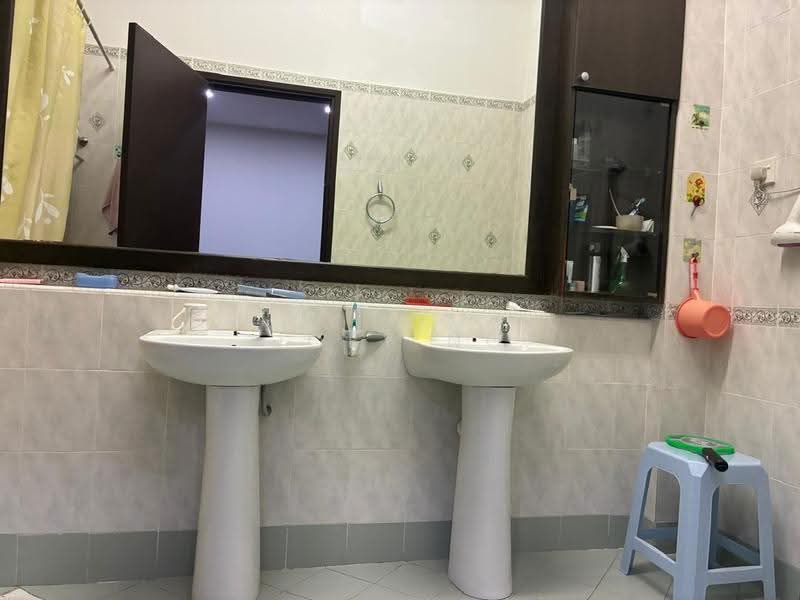 Terraced House for Sale in KL City Centre (Kuala Lumpur) - Joey Ng - Bathroom - PropertyGuru.com.my