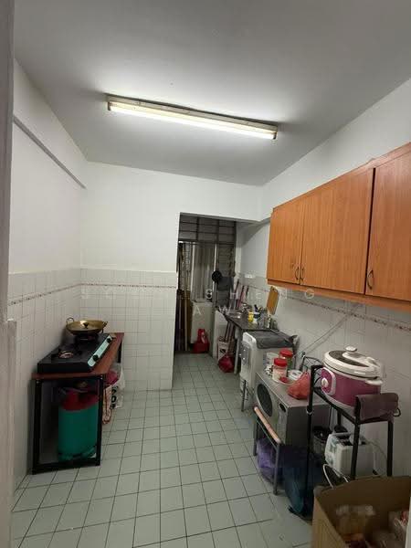Pangsapuri untuk Disewa di Abadi Indah - Soon Sheng Law - Kitchen - PropertyGuru.com.my