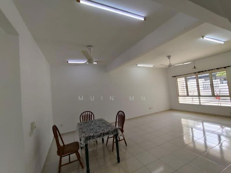 2-storey Terraced House for Sale in Kuala Selangor (Selangor) - Muin Mn - Dining Room - PropertyGuru.com.my
