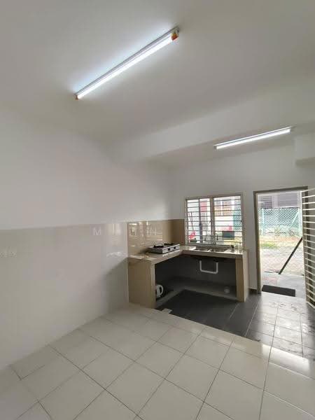 2-storey Terraced House for Sale in Kuala Selangor (Selangor) - Muin Mn - Kitchen - PropertyGuru.com.my
