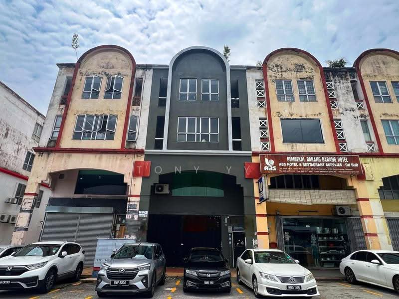 Shop / Office for Sale in Taman Perindustrian Kip (Kepong) - Tony YY - Exterior - PropertyGuru.com.my