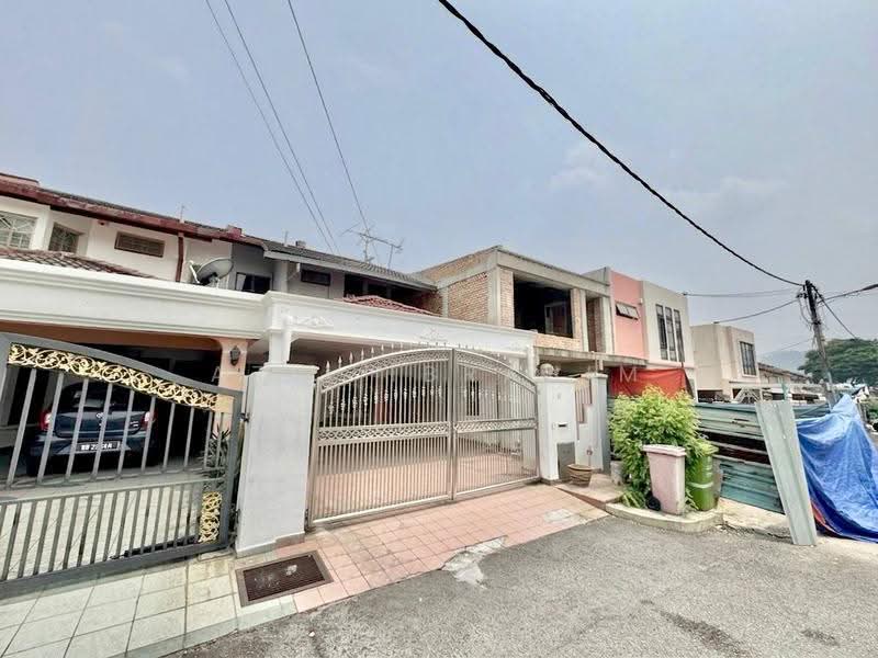 Rumah Teres 2-Tingkat untuk Dijual di Wangsa Maju (Kuala Lumpur) - Azli Ibrahim - Exterior - PropertyGuru.com.my
