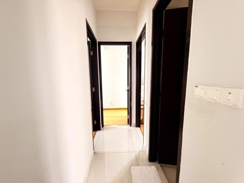 Kondominium untuk Dijual di Royal Strand @ Country Garden Danga Bay - Yen Ma - Corridor - PropertyGuru.com.my