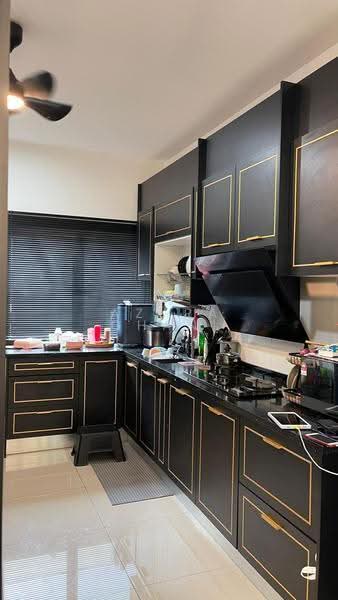 Rumah Teres 2-Tingkat untuk Dijual di Kepala Batas (Penang) - Azura Ghani - Kitchen - PropertyGuru.com.my