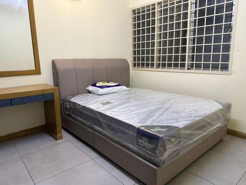 Kondominium untuk Dijual di De Tropicana - Sofia Wong - Bedroom - PropertyGuru.com.my