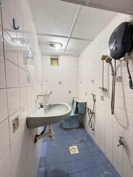 Townhouse for Rent in Bangsar (Kuala Lumpur) - Joanne Diong - Bathroom - PropertyGuru.com.my