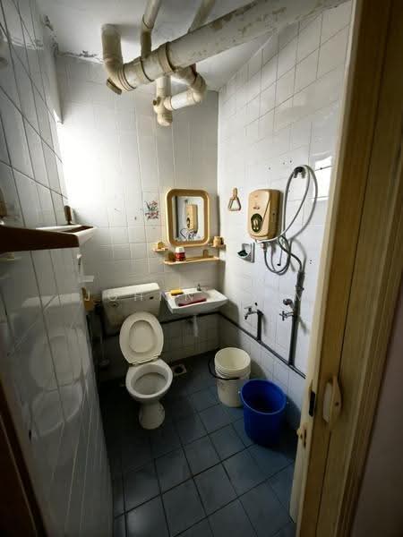 Apartment for Sale at Sri Jinjang - Johnny Lim - Bathroom - PropertyGuru.com.my