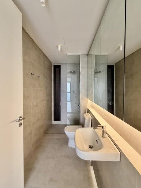 Kediaman Servis untuk Dijual di Jendela Residences - Jackie Fong - Bathroom - PropertyGuru.com.my