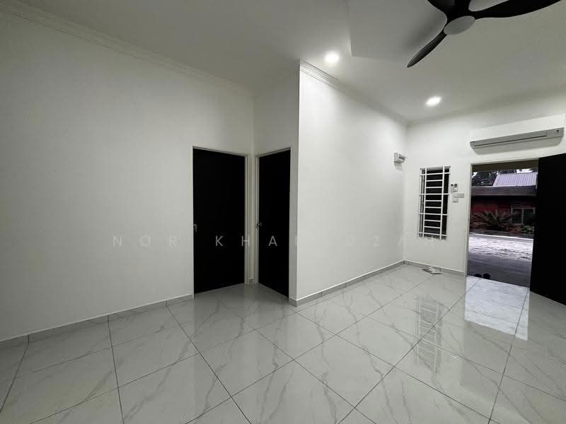 Semi-Detached House for Rent in Shah Alam (Selangor) - Nor Khafadzah - Interior - PropertyGuru.com.my