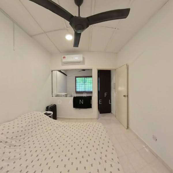 2-storey Terraced House for Sale in Batu Caves (Selangor) - Ashraff Daniel - Bedroom - PropertyGuru.com.my